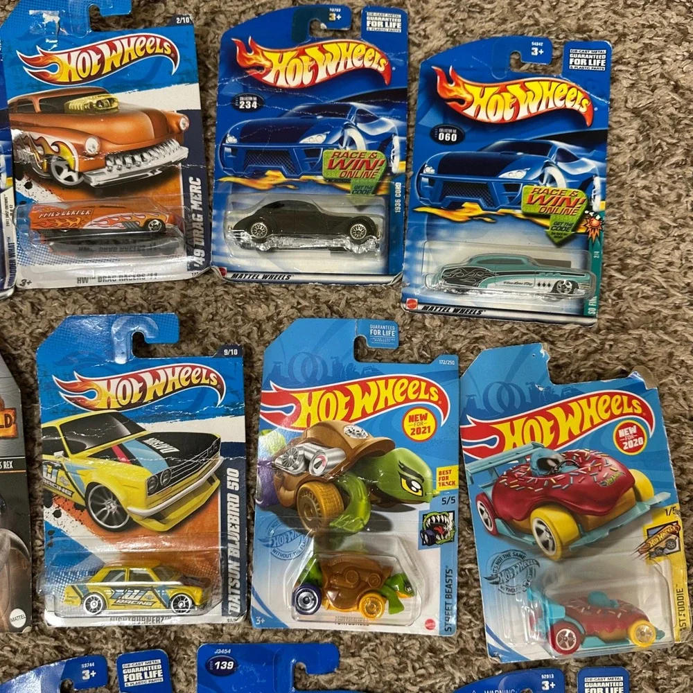 Hot Wheels Lot 20pc Kids/Adults Diecast Cars NIP Multi 67 Chevelle Mustang Seal